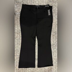 NWT Liverpool Womens Kelsey Mid-Rise Flare Trouser 31'' Inseam